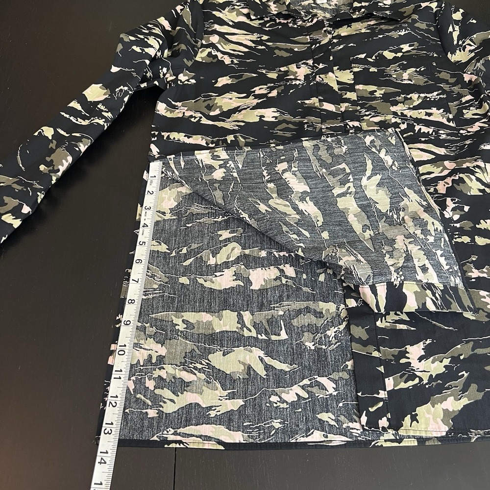 Topshop Oversized Camo Long Sleeve Button Down Shirt Size 4 Green NEW - Picture 14 of 14